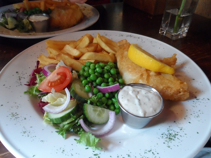 Soirée au restaurant pour déguster un fish & chips sur Hastings